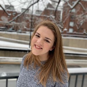 Meet your Posher, Kylee